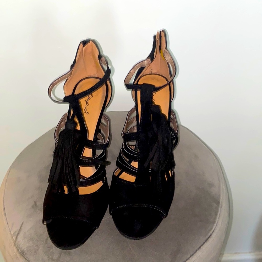 Qupid Heels